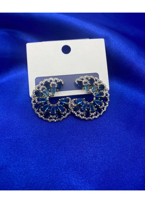 Safir Işıltı Küpe